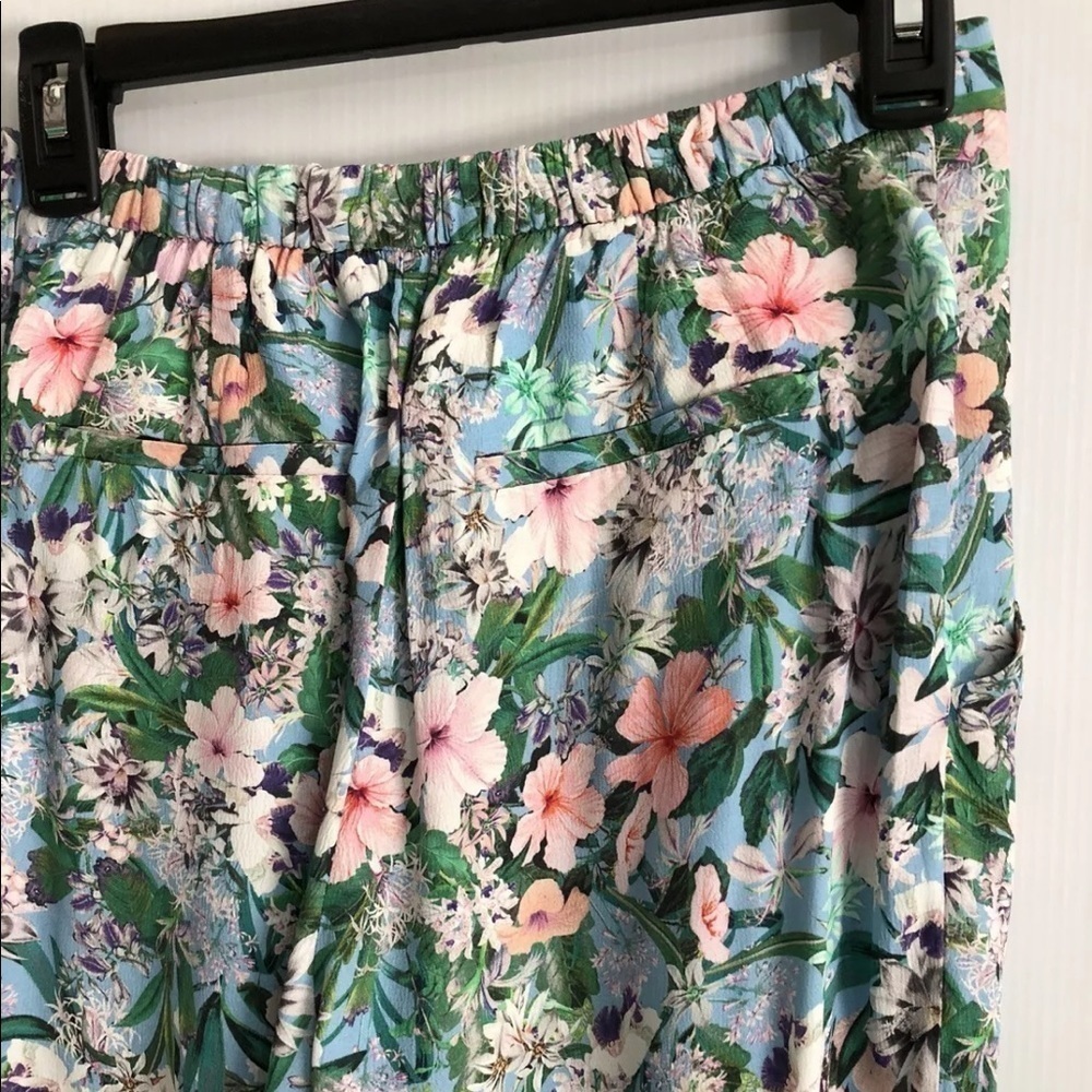 Zara Women's Floral Pleated Trousers Pants Size S - Picture 2 of 8